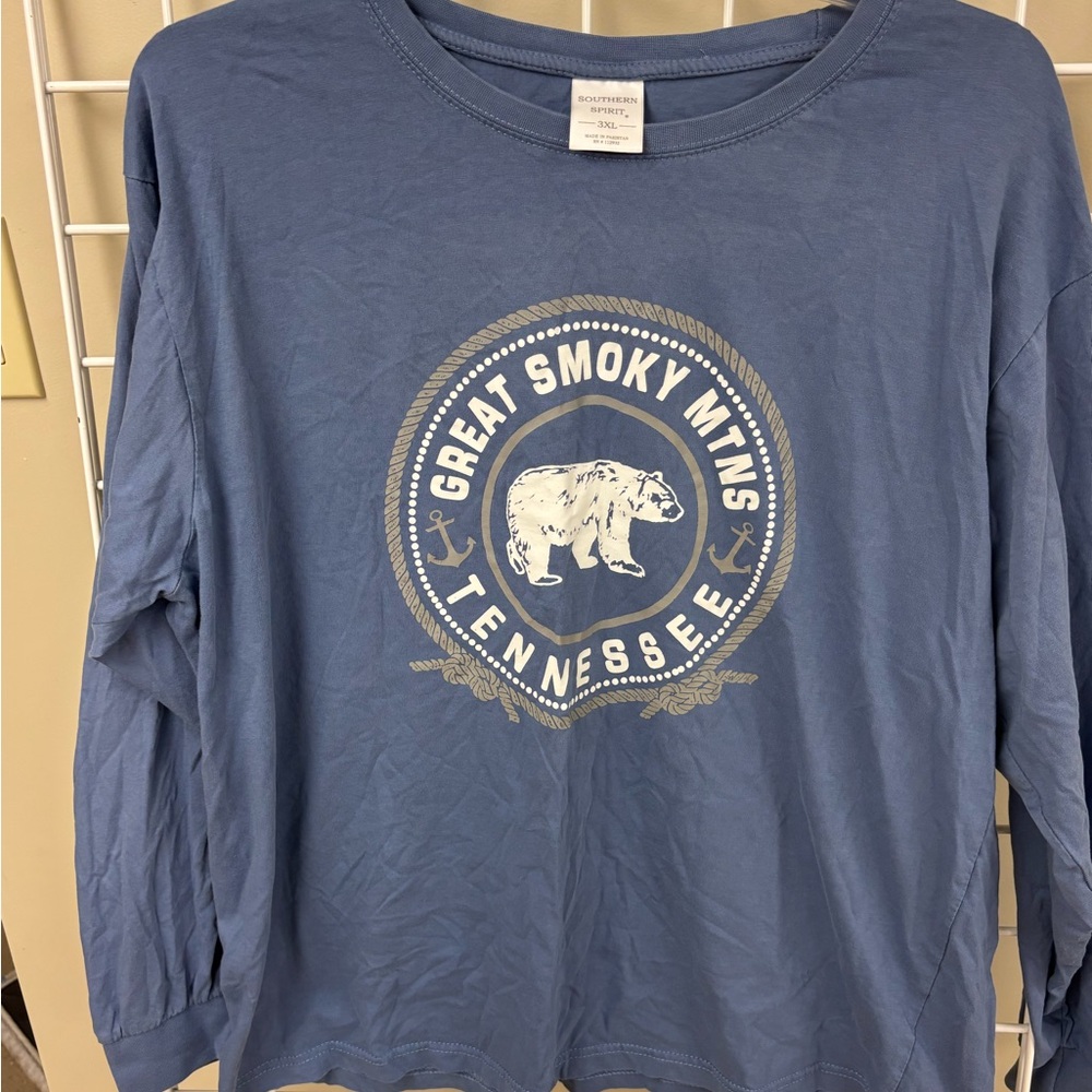 Blue long sleeve crew neck Great Smoky Mountains Tennessee shirt size 3XL. EUC